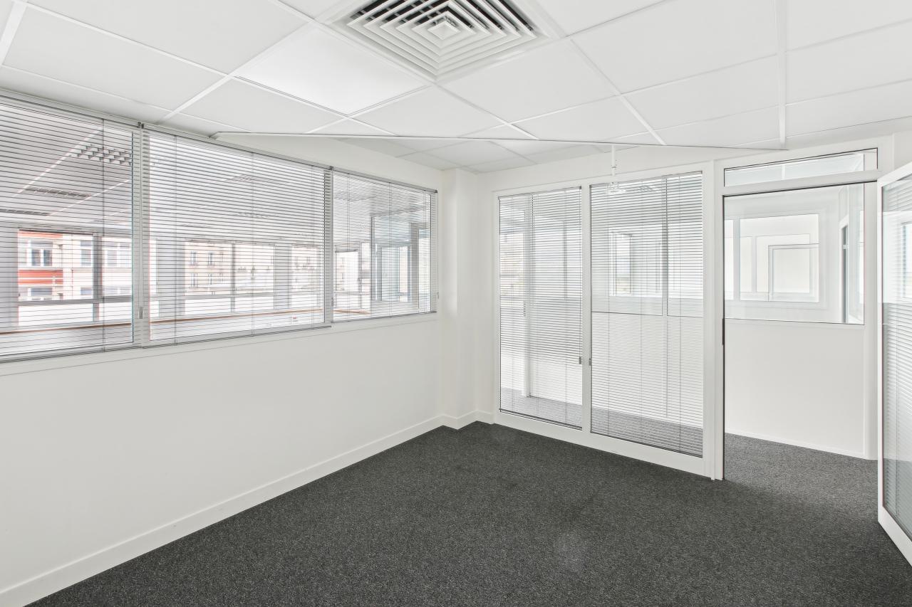 Bureau Paris 409m² Location bureau Paris OLBUR2424125 11